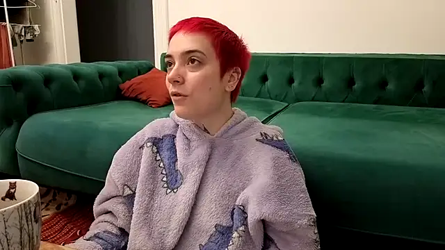 Snapshot of OllympeKaii chatting on 10.28.25 OllympeKaii online show from 10.28.25