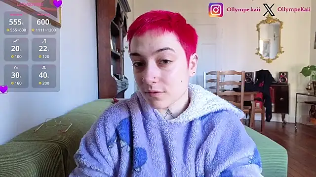 Snapshot of OllympeKaii chatting on 04.19.26 OllympeKaii online show from 04.19.26