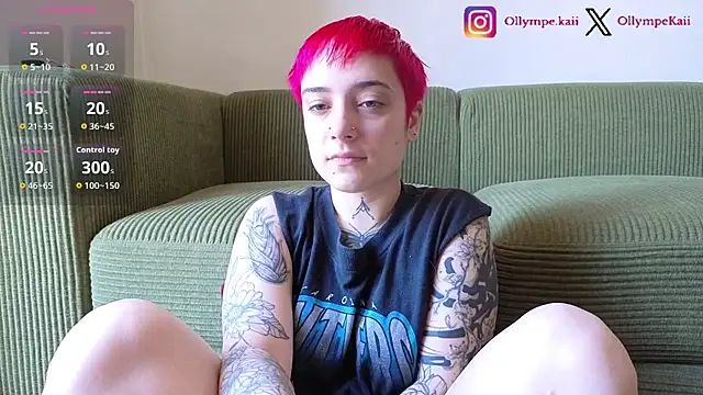 Snapshot of OllympeKaii chatting on 06.17.26 OllympeKaii online show from 06.17.26
