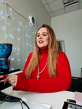 Juicy PeachLux online show from 02.04.26