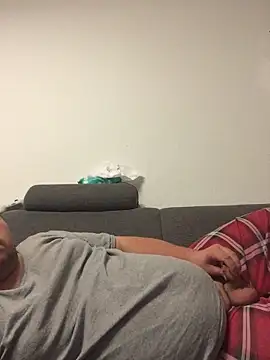 Snapshot of Derbaer1990 chatting on 09.15.25 Derbaer1990 online show from 09.15.25