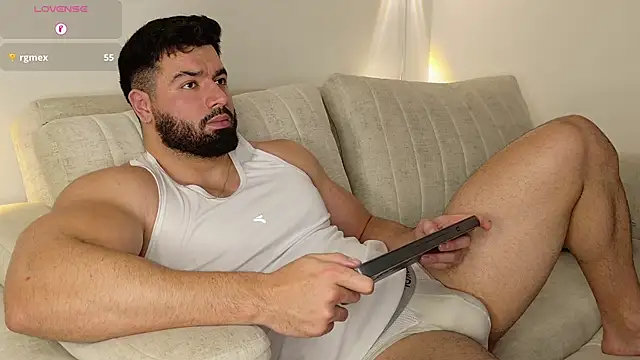 Roman Lux online show from 10.22.25