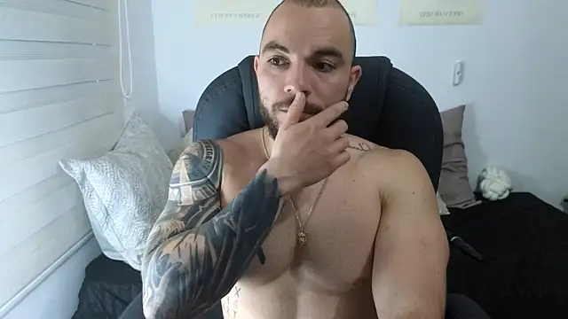 Isaac Carter online show from 10.22.25