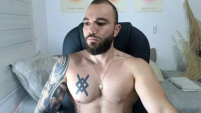 Isaac Carter online show from 11.30.25