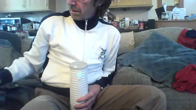 Snapshot of Grower_and_shower chatting on 11.10.25 Grower and shower online show from 11.10.25