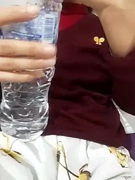 saraaxx1 online show from 02.05.26