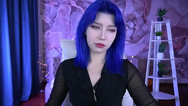 Snapshot of SelenaIris chatting on 11.09.25 SelenaIris online show from 11.09.25