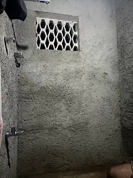 Snapshot of dam-her-boy chatting on 02.14.26 dam-her-boy online show from 02.14.26