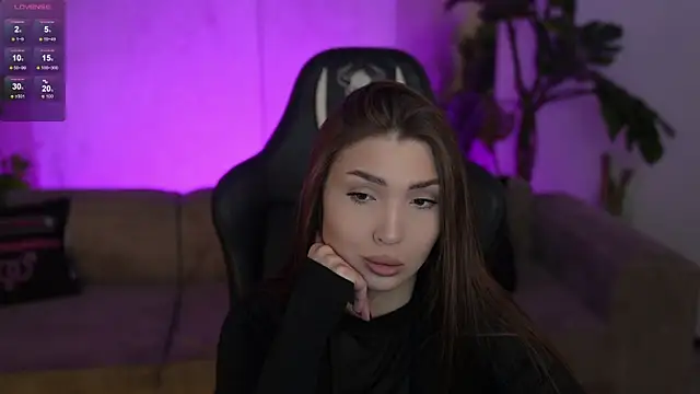 Snapshot of Billie054 chatting on 11.28.25 Billie054 online show from 11.28.25