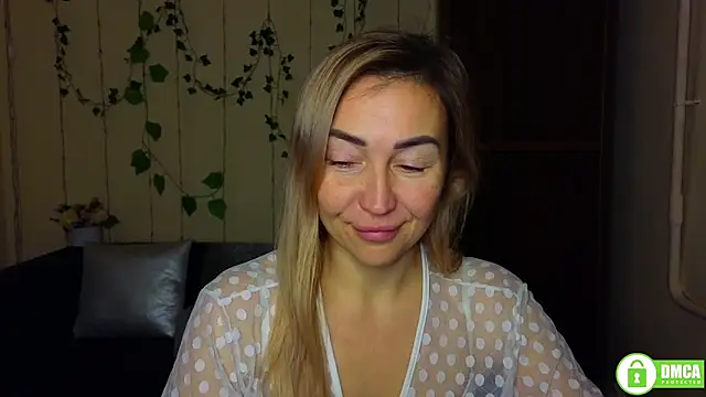 Snapshot of Kiss_julli88I chatting on 01.08.26 Kiss julli88I online show from 01.08.26