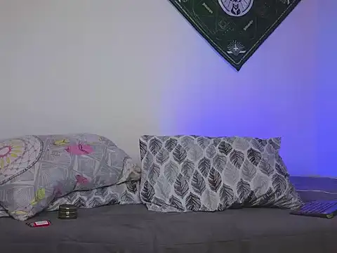 samevansx  online show from 09.23.25