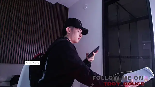 troy rouge online show from 11.13.25