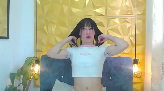 Small Hot19 online show from 03.17.25