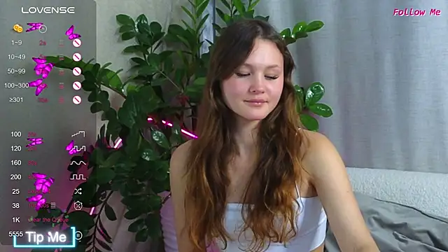 AmeliRoyse online show from 10.15.25