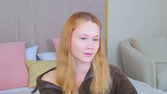 Snapshot of AmeliRoyse chatting on 05.15.26 AmeliRoyse online show from 05.15.26