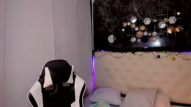  Lilly miller online show from 01.08.26