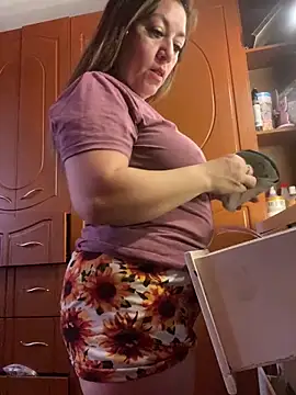 Luna-nevada online show from 12.20.25