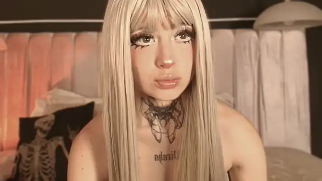 Zhally Dee online show from 09.26.25