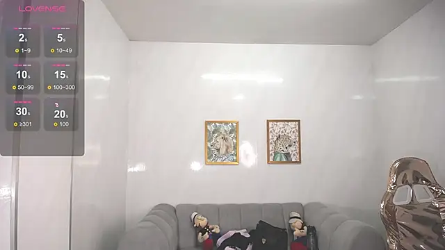 Snapshot of _wendy_b chatting on 03.22.25 wendy b online show from 03.22.25