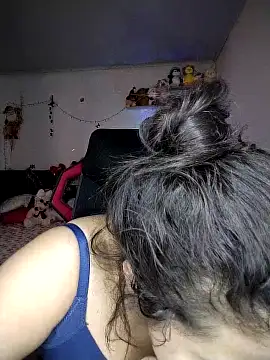 esmeralda jadees online show from 02.04.26