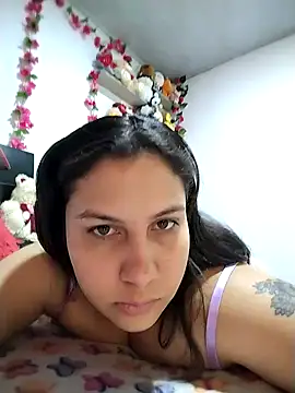 esmeralda jadees online show from 04.05.26