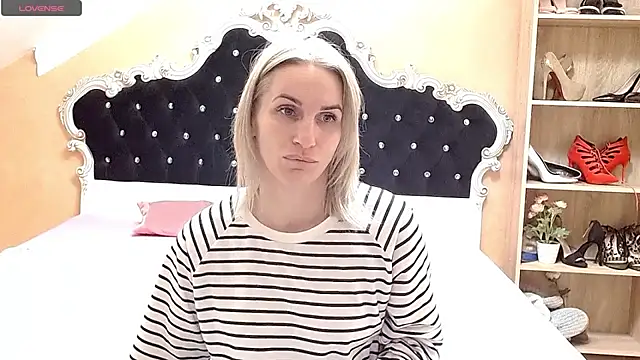 Snapshot of Diamond888 chatting on 04.11.26 Diamond888 online show from 04.11.26