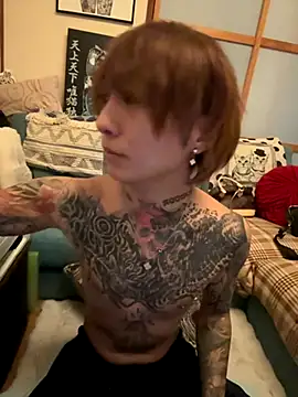 Snapshot of ryokunero chatting on 09.13.25 ryokunero online show from 09.13.25