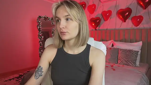  Vikky Moon  online show from 02.11.26