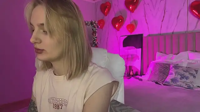  Vikky Moon  online show from 03.09.26