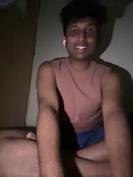 Snapshot of MIRTHICK2002 chatting on 03.15.25 MIRTHICK2002 online show from 03.15.25