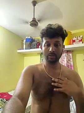 Snapshot of MIRTHICK2002 chatting on 10.25.25 MIRTHICK2002 online show from 10.25.25