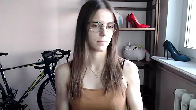 love megi online show from 12.19.25