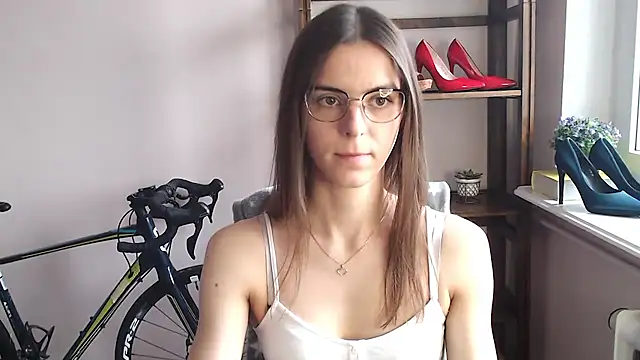 love megi online show from 02.12.26