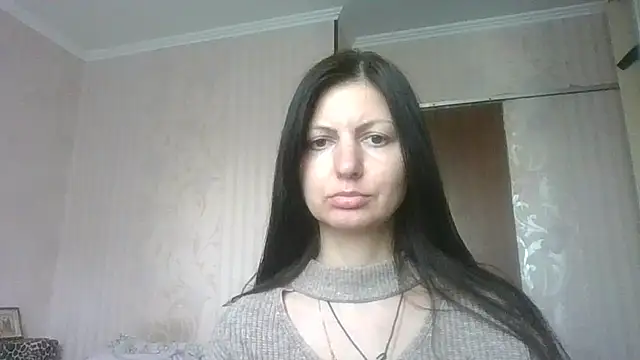 Snapshot of AliseWats chatting on 03.09.25 AliseWats online show from 03.09.25