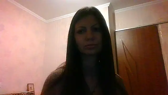 Snapshot of AliseWats chatting on 03.10.25 AliseWats online show from 03.10.25