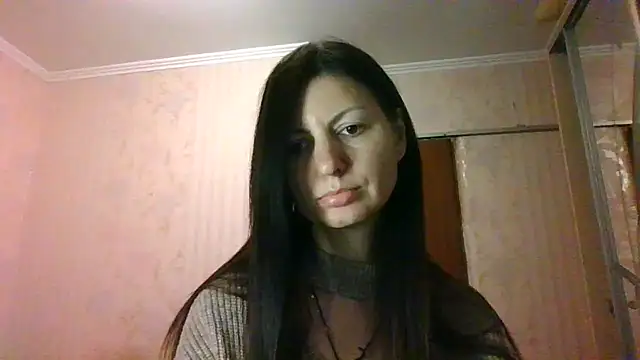 Snapshot of AliseWats chatting on 03.12.25 AliseWats online show from 03.12.25