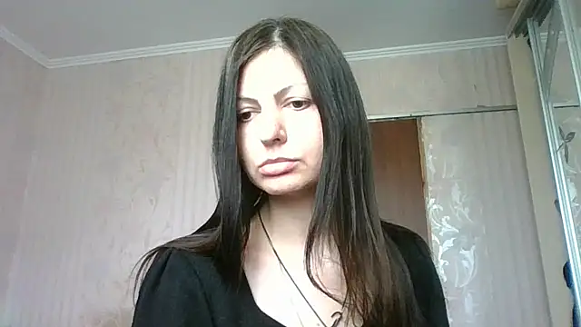 Snapshot of AliseWats chatting on 03.13.25 AliseWats online show from 03.13.25