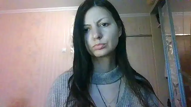 Snapshot of AliseWats chatting on 03.15.25 AliseWats online show from 03.15.25