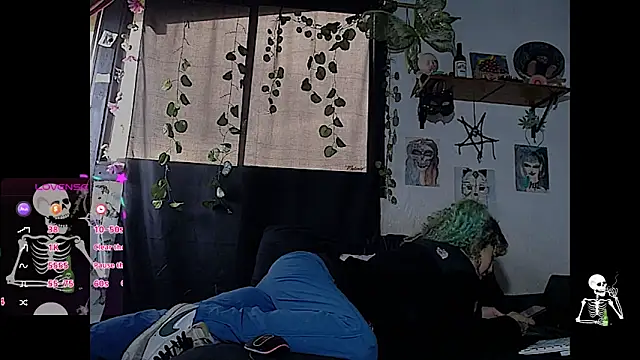 Snapshot of 420mussa chatting on 10.23.25 420mussa online show from 10.23.25