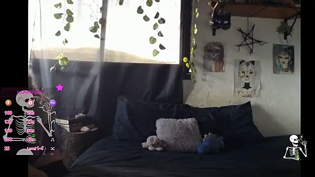 Snapshot of 420mussa chatting on 11.06.25 420mussa online show from 11.06.25