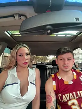 Snapshot of CarinaRose chatting on 11.20.25 CarinaRose online show from 11.20.25