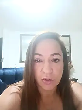 Snapshot of weet_Evans___ chatting on 09.18.25 weet Evans online show from 09.18.25