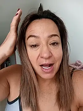 Snapshot of weet_Evans___ chatting on 10.17.25 weet Evans online show from 10.17.25