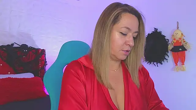 Snapshot of weet_Evans___ chatting on 11.01.25 weet Evans online show from 11.01.25