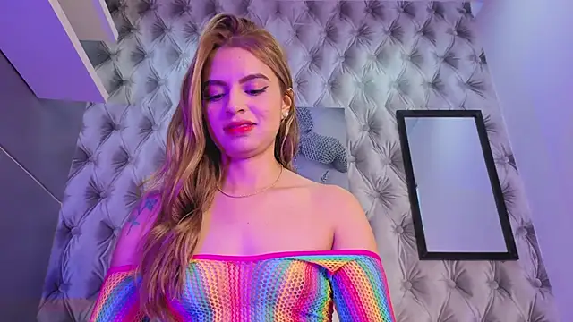 Snapshot of _Gabytaylor chatting on 09.25.25 Gabytaylor online show from 09.25.25