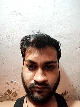 Snapshot of mpaale11 chatting on 10.05.25 mpaale11 online show from 10.05.25