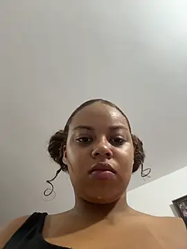 AlesiaCooper online show from 02.22.26