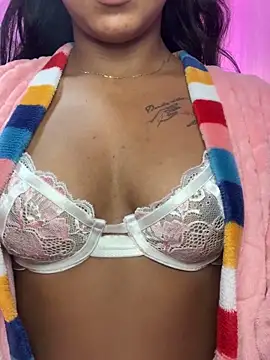 Snapshot of sofi_grisaless chatting on 10.27.25 sofi grisaless online show from 10.27.25