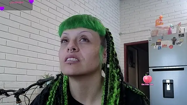 freyaa sorcerees online show from 09.20.25