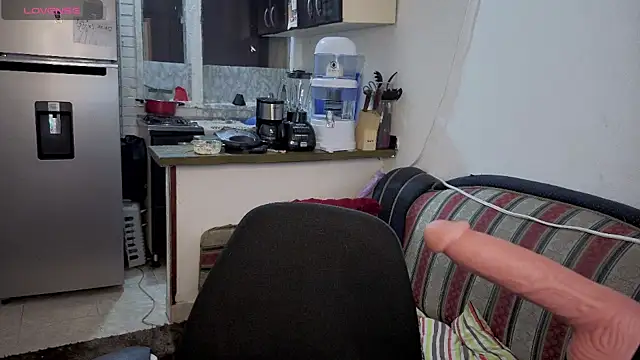 freyaa sorcerees online show from 10.31.25